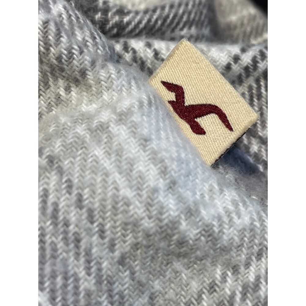 Hollister Flannel Shirt Large Gray/White Plaid Boyfriend Fit Pockets Jacket - Picture 6 of 6